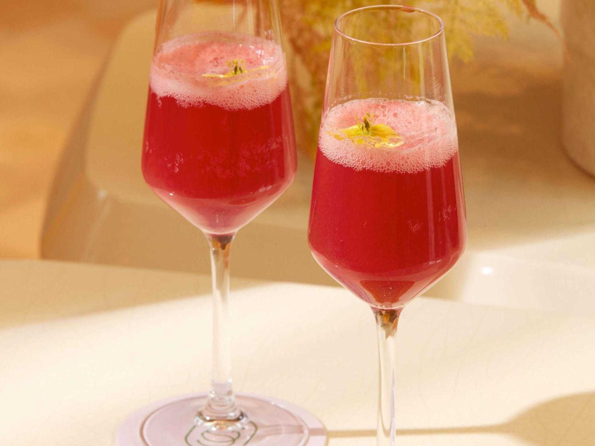 So/ Paris Hotel المظهر الخارجي الصورة A Kir Royale
