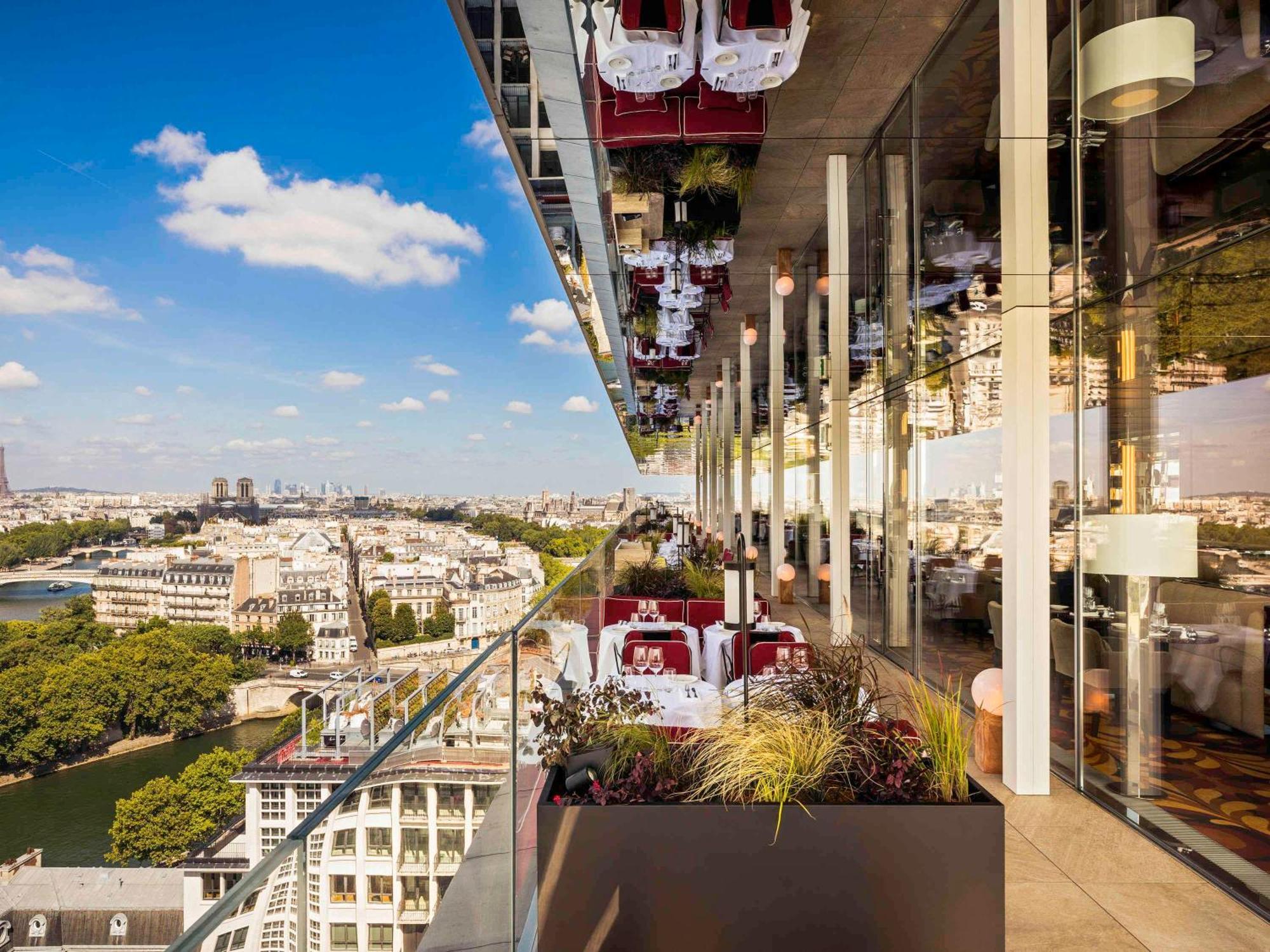So/ Paris Hotel المظهر الخارجي الصورة The restaurant